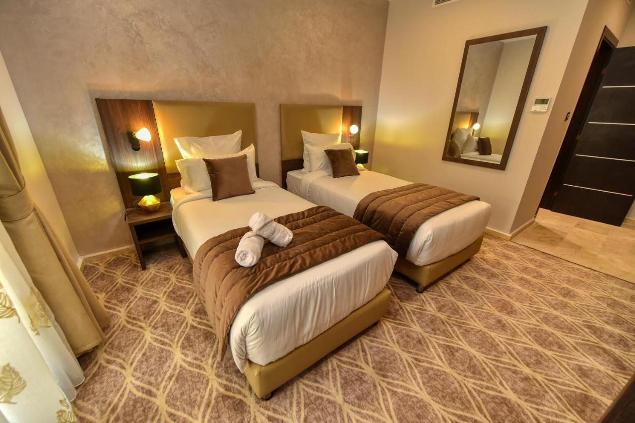 Mf Hotel Oran Bir El Djir Exterior photo